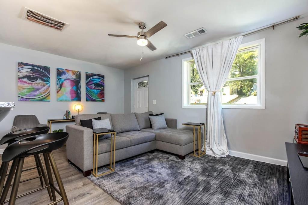 West End Bungalow Perfect To Work, Play, & Escape Atlanta Luaran gambar