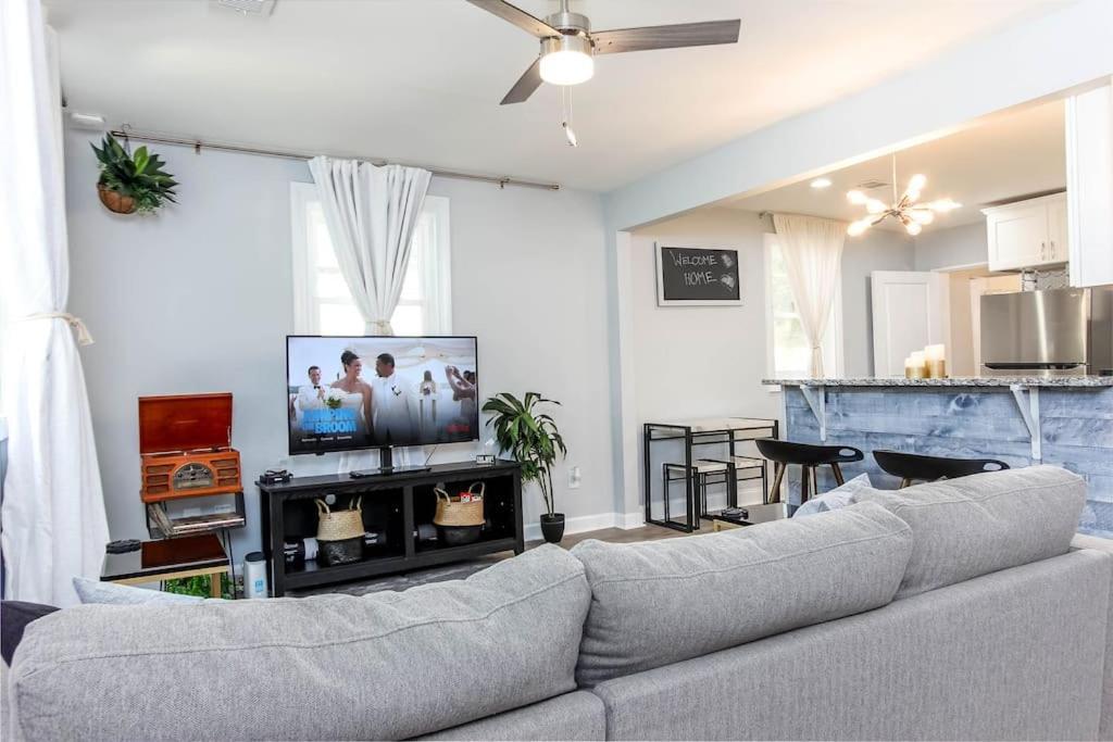 West End Bungalow Perfect To Work, Play, & Escape Atlanta Luaran gambar
