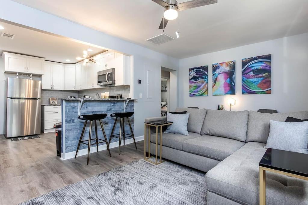 West End Bungalow Perfect To Work, Play, & Escape Atlanta Luaran gambar