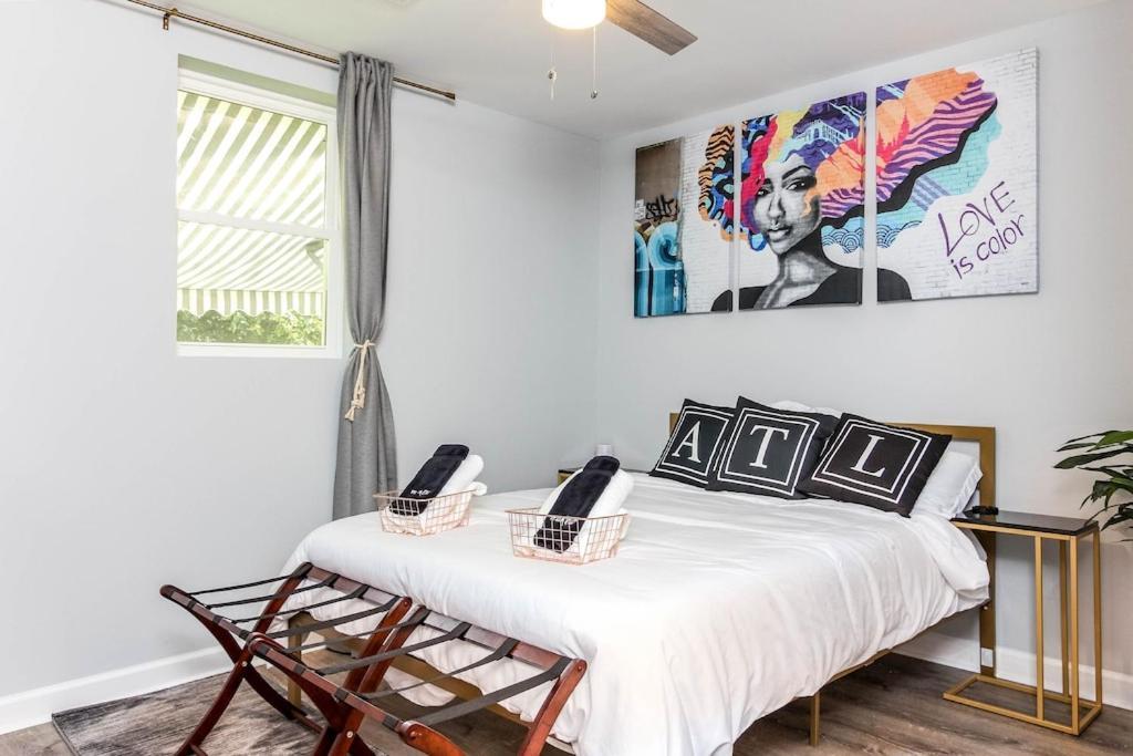 West End Bungalow Perfect To Work, Play, & Escape Atlanta Luaran gambar